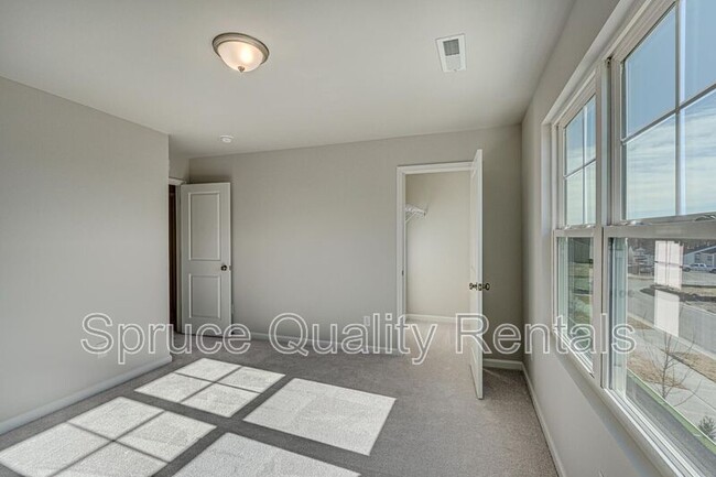 Building Photo - 712 Spoonbill Trl