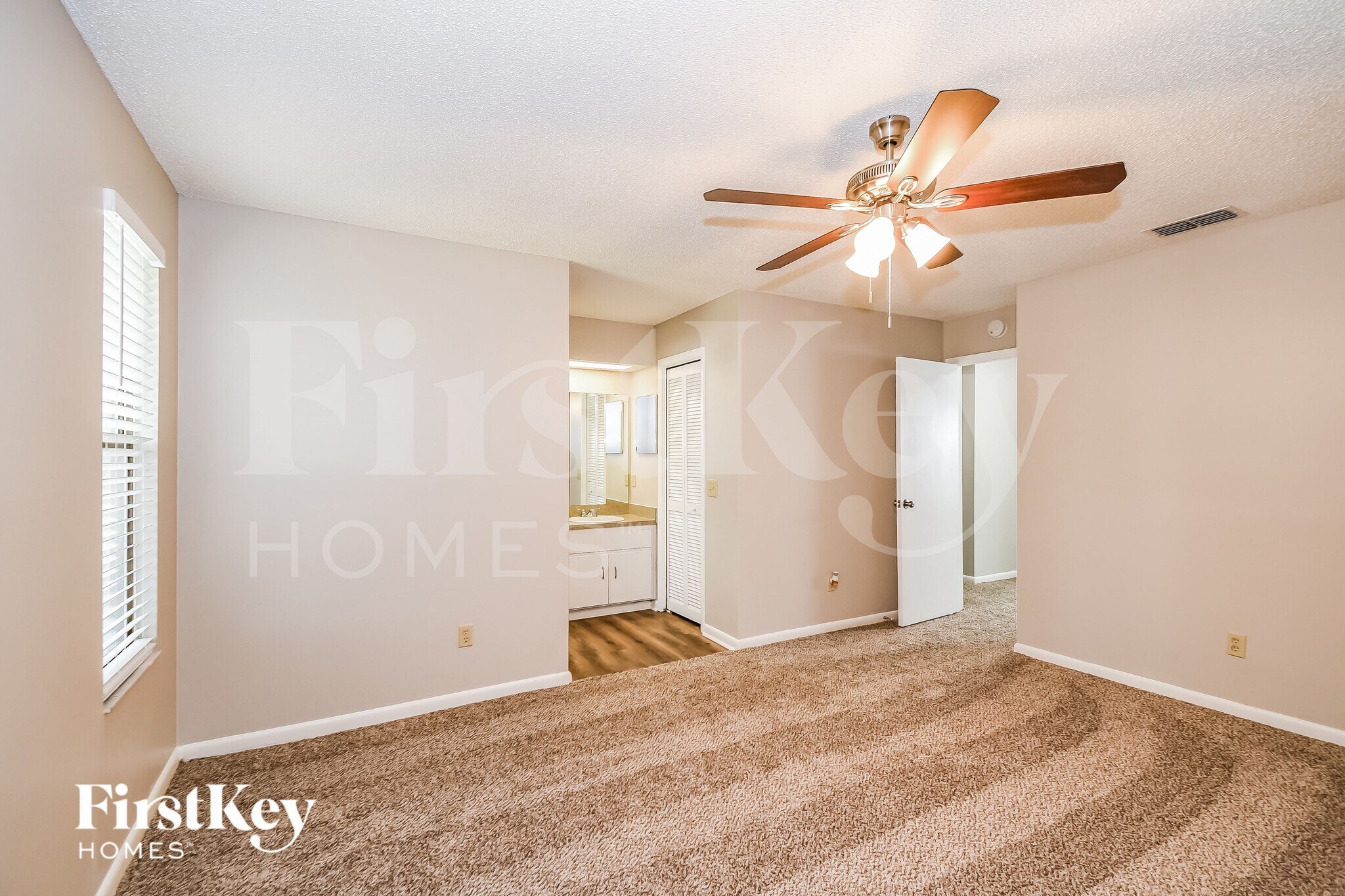 Building Photo - 10857 Knottingby Dr