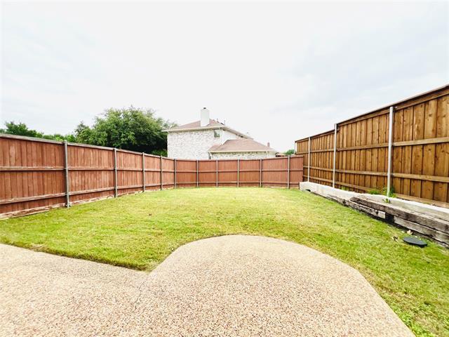 Building Photo - 1042 Fireside Dr