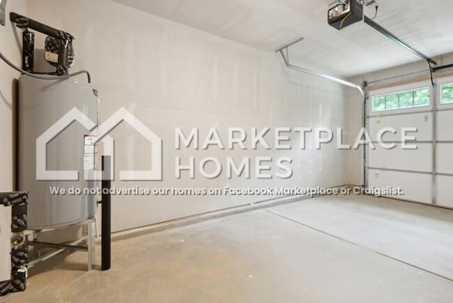 Building Photo - 3413 Durham Ln