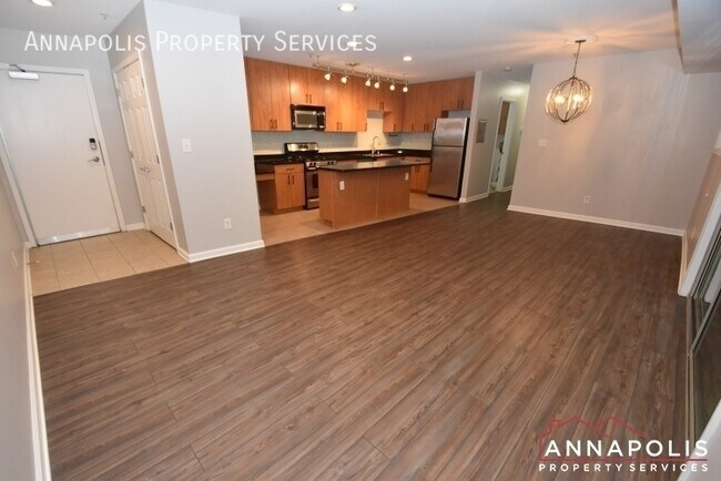 Building Photo - 1101 Primrose Ct