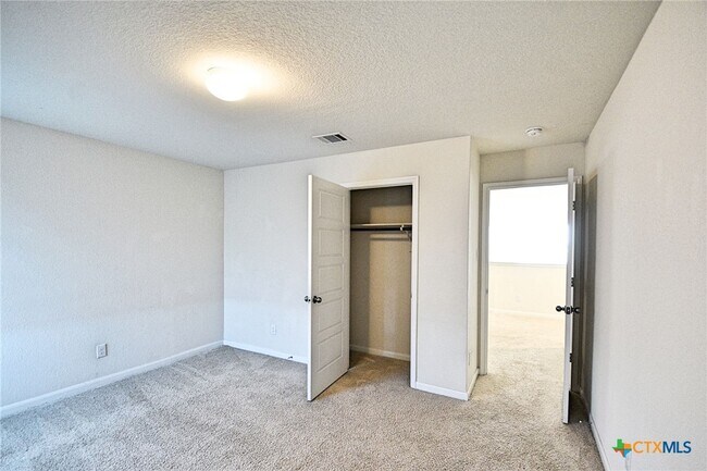 Building Photo - 588 Agave Flats Dr
