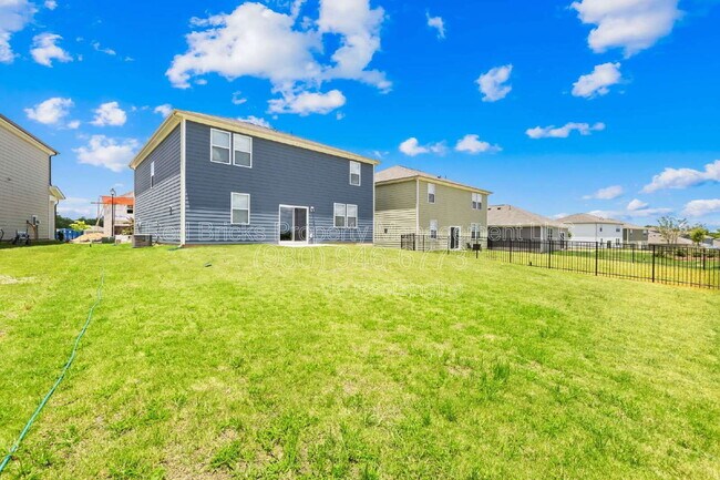 Building Photo - 2160 Blue Sky Mdws Dr