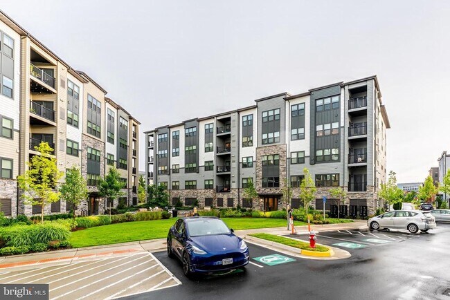 Building Photo - 12875 Mosaic Pk Wy
