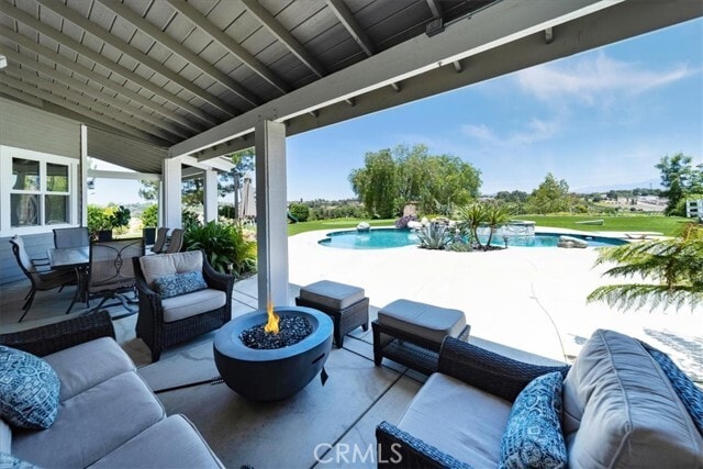 Building Photo - 42160 Cll Barbona