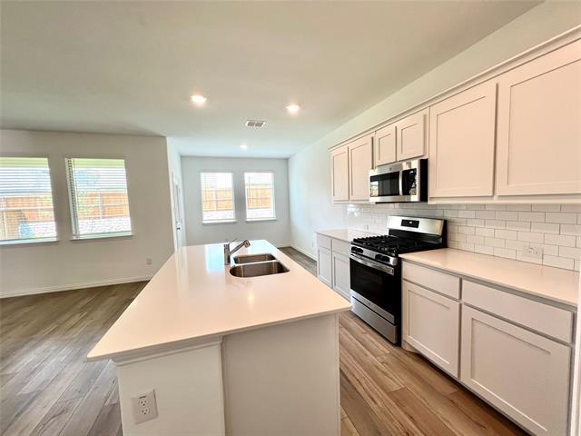 Building Photo - 6209 Fairholme Dr