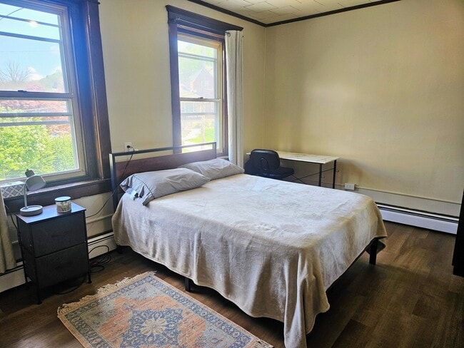 Building Photo - 14 Finady Ave