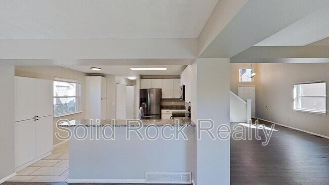 Building Photo - 6165 Katy Ct