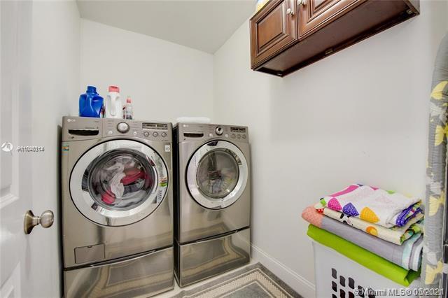 Building Photo - 8485 SW 143rd St