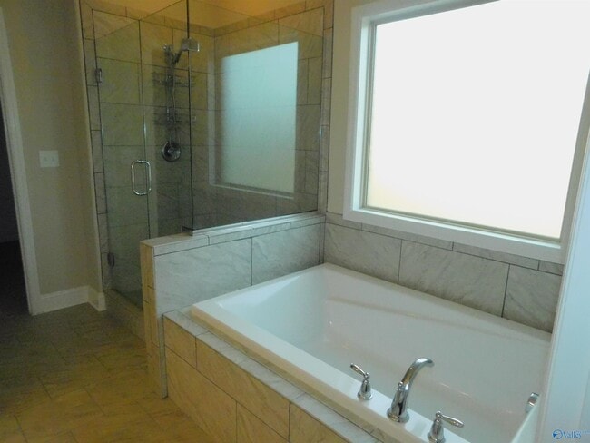 Building Photo - 2111 Milk Run Trl SW