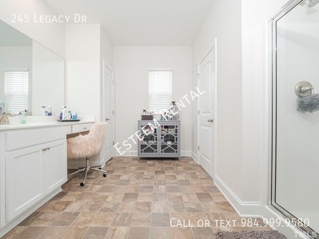 Building Photo - 245 Legacy Dr