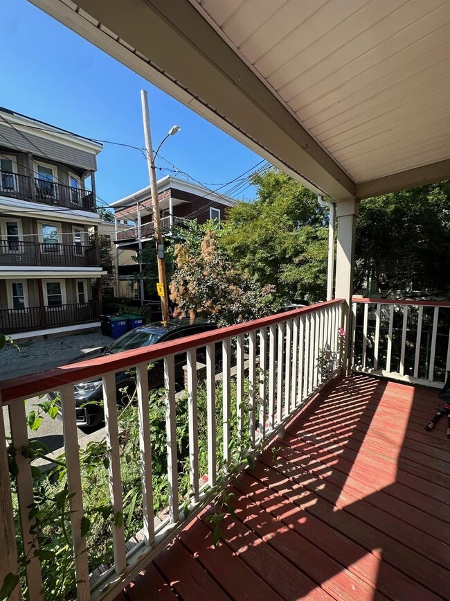 Building Photo - 8 Silvey Pl