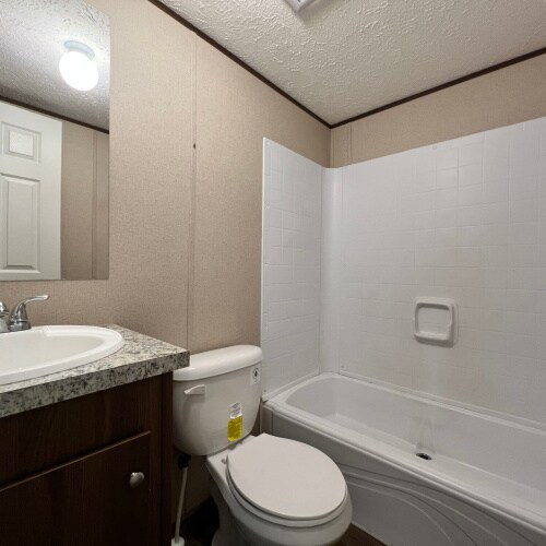 Building Photo - 138 Braleigh Ln