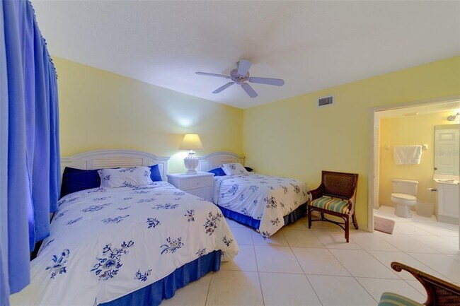 Building Photo - 16450 Gulf Blvd