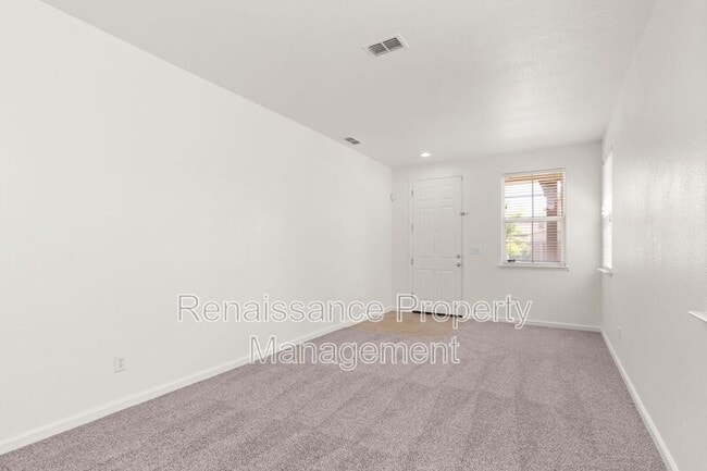 Building Photo - 339 American Farms Ave