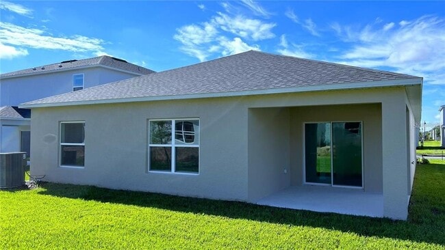 Building Photo - 5557 Tranquila Ln