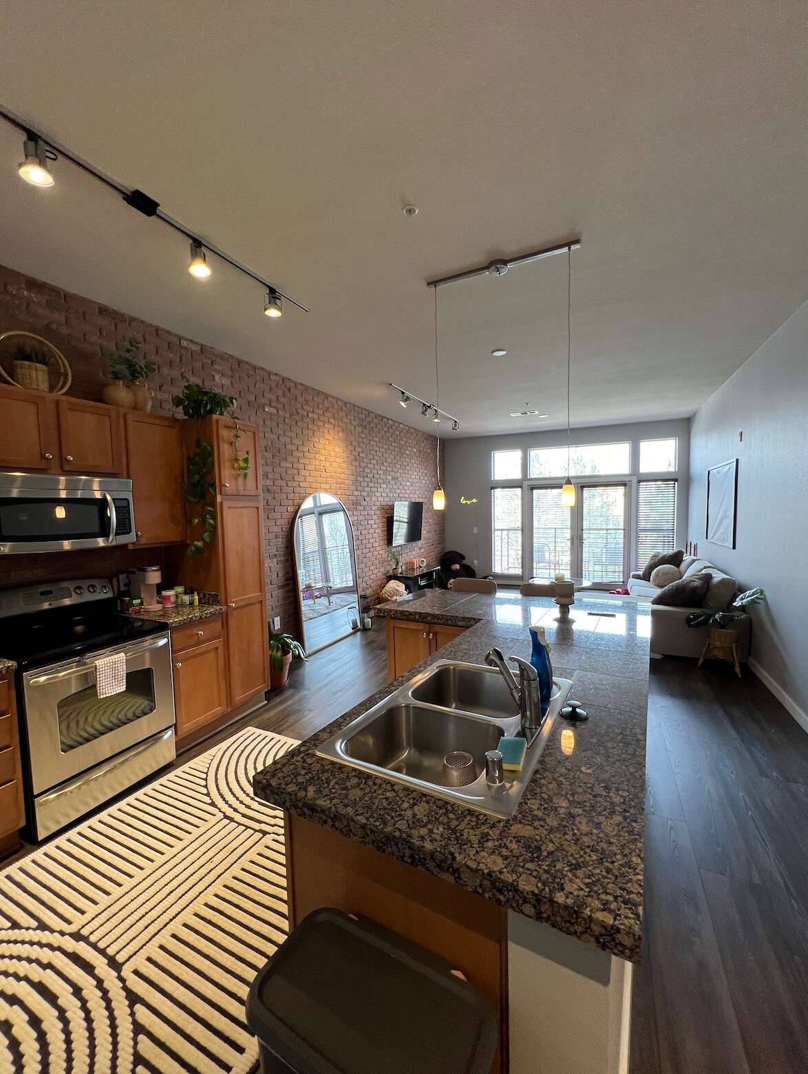 Building Photo - 7240 W Custer Ave