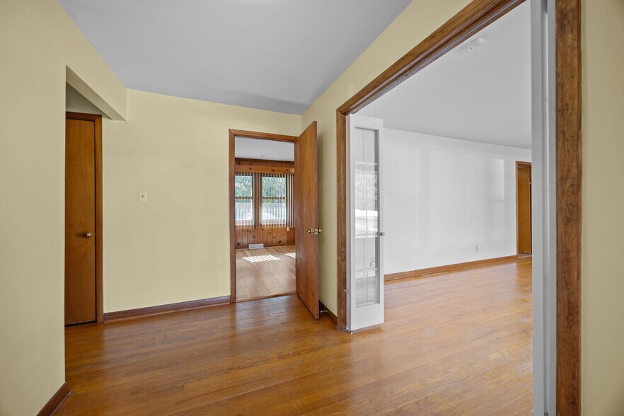 Building Photo - 4104 Jane Ln