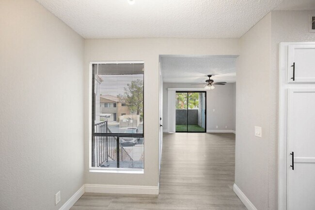 Building Photo - 3 Bedroom Remodeled Desert Shore Condo In Gated Community