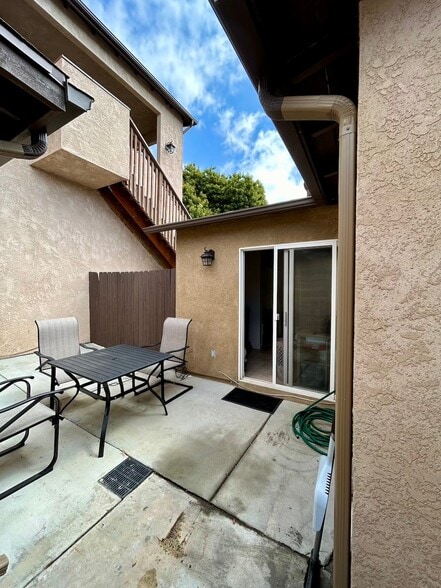 Building Photo - 3346-50 Jemez Dr