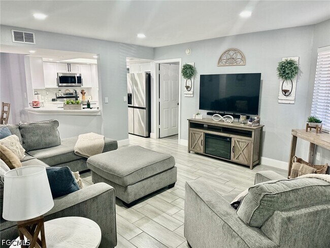 Building Photo - 3100 Seasons Way