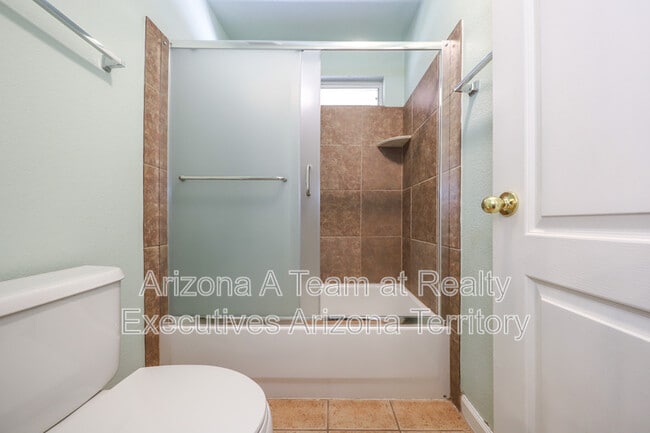 Building Photo - 8070 N Wild Aster Way