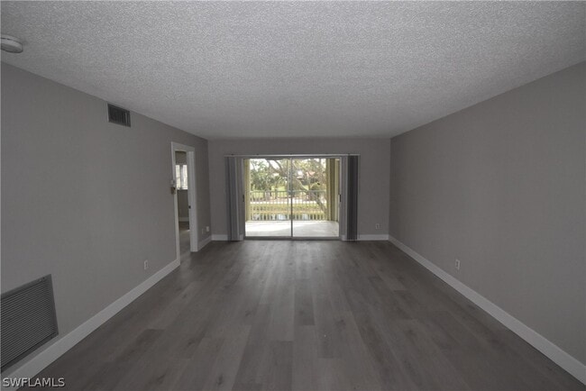 Building Photo - 5667 Rattlesnake Hammock Rd