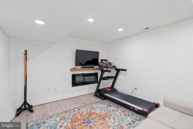 Building Photo - 6202 Massachusetts Ave