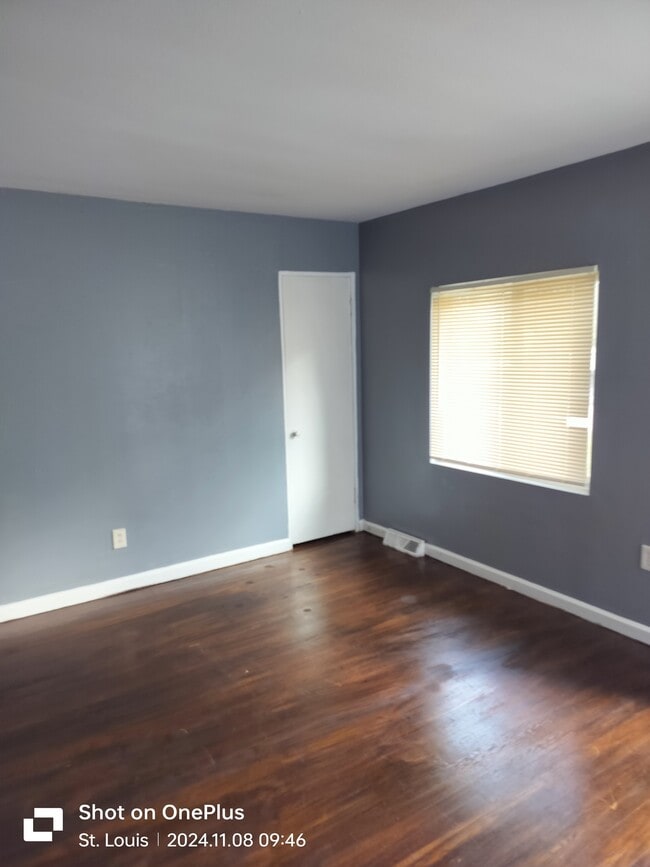 Building Photo - 10141 Baron Dr