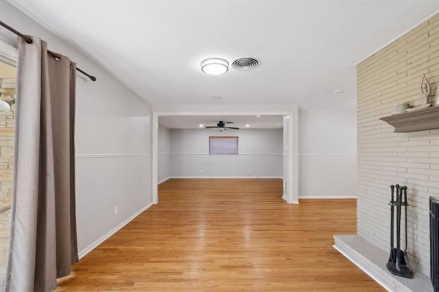 Building Photo - 3605 Jeanette Dr