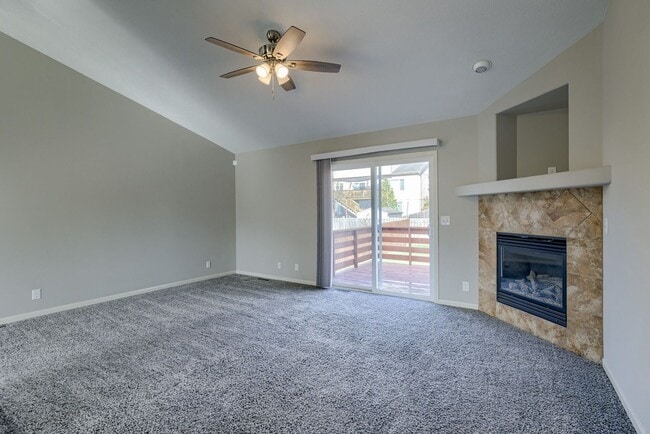 Building Photo - Must See 3 Bedroom In Millard School District!!