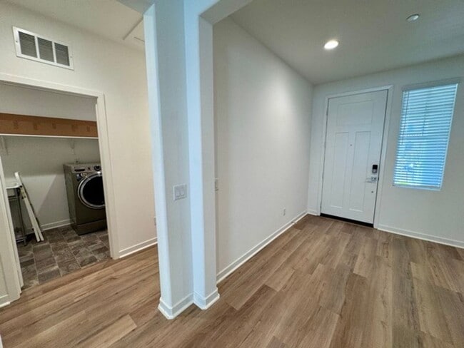 Building Photo - COMING SOON! Beautiful 4 bedroom Single St...