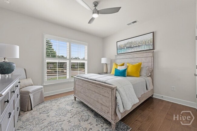 Building Photo - 1021 Leeward Run Trl