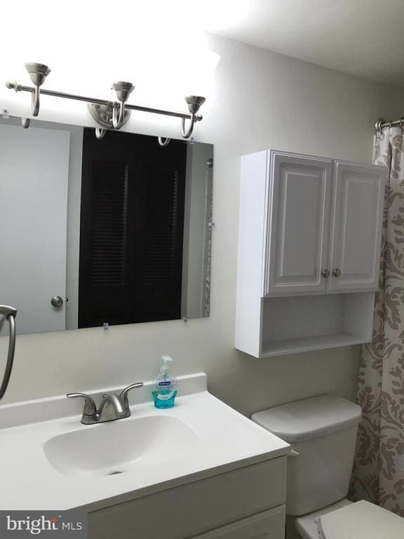 Building Photo - 6113 Hilltop Dr