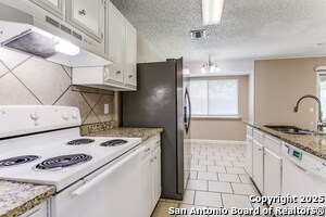 Building Photo - 5311 Rio Hato St