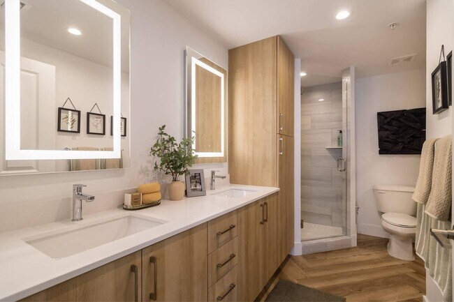 Building Photo - 11260 Channing Wy