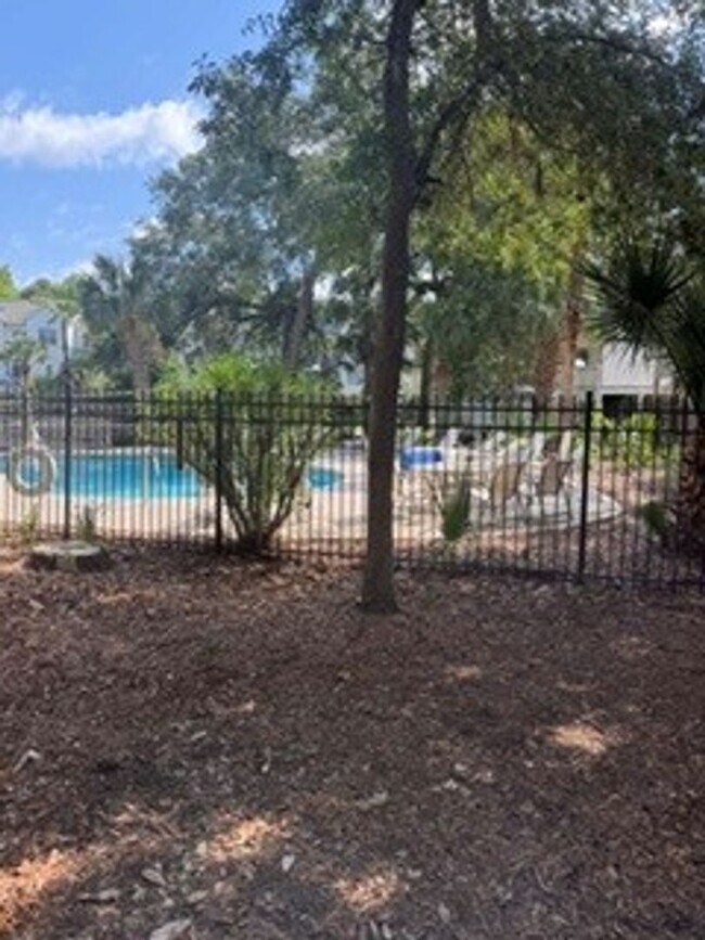 Building Photo - 23 Bellhaven Way