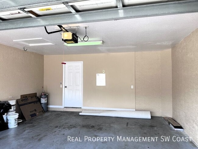 Building Photo - 4062 Cherrybrook Loop