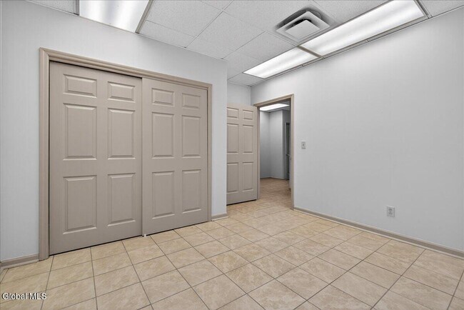 Building Photo - 54 Freemans Bridge Rd