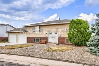 Building Photo - 7950 Patricia Dr