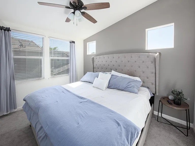 Building Photo - 2168 Wellington Dr