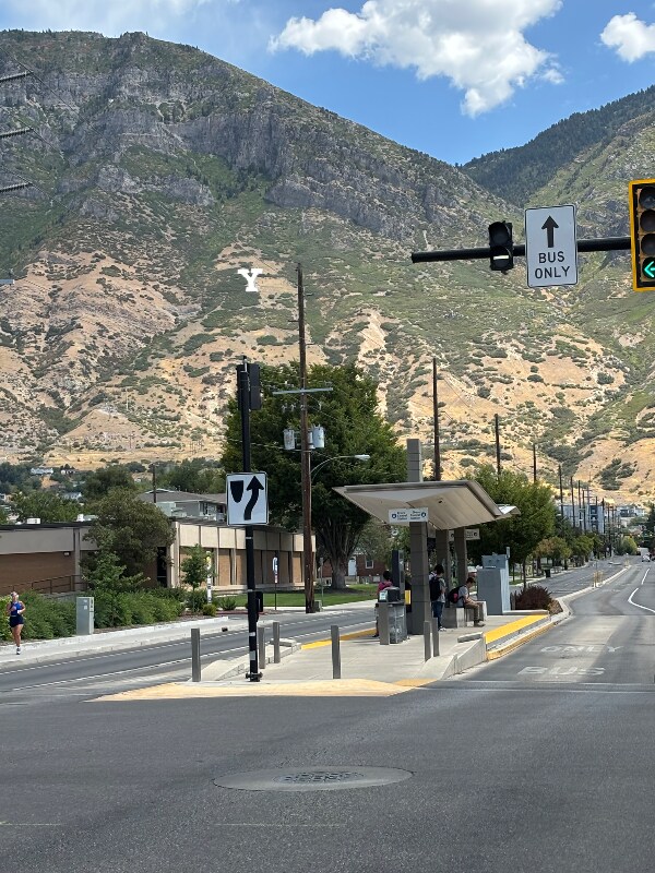Building Photo - 744 E 750 N St