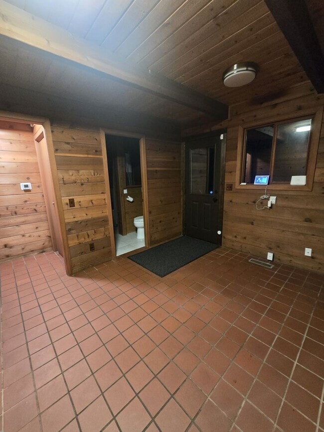 Building Photo - Charming 2-Bedroom Retreat in Ferndale