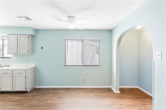 Building Photo - 5604 Palo Blanco Ct