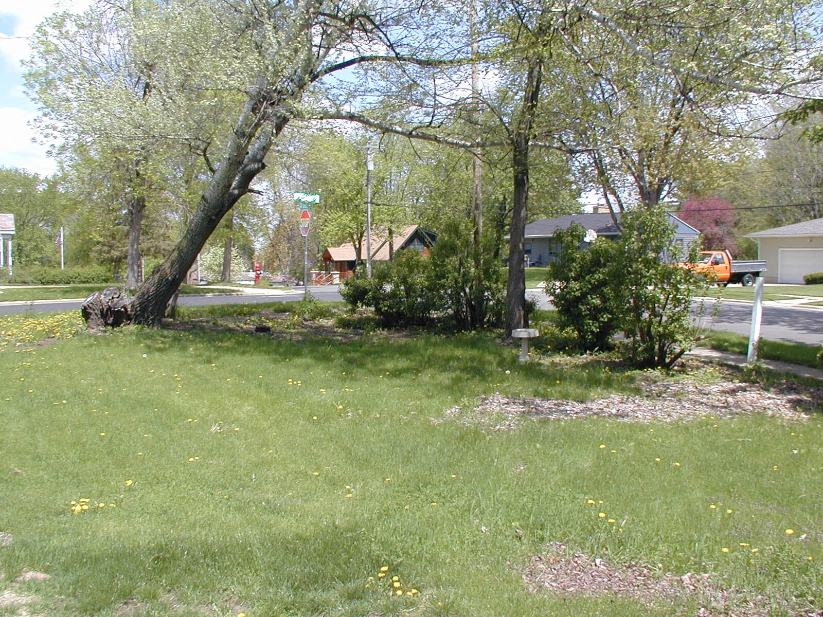 Building Photo - 4142 School Rd