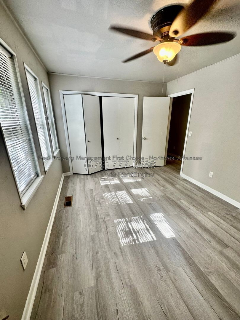 Building Photo - 43 Grisham Dr