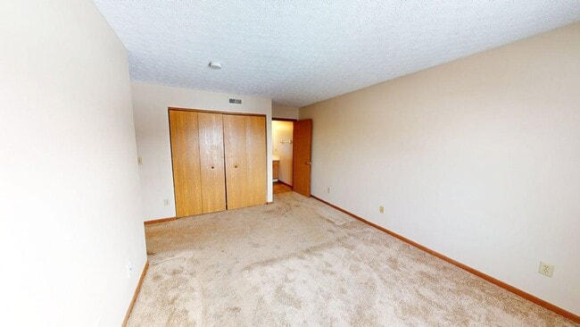 Building Photo - 5399 Cypress Chase