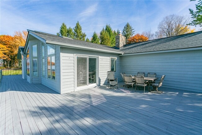 Building Photo - 6776 Ann Lee Dr
