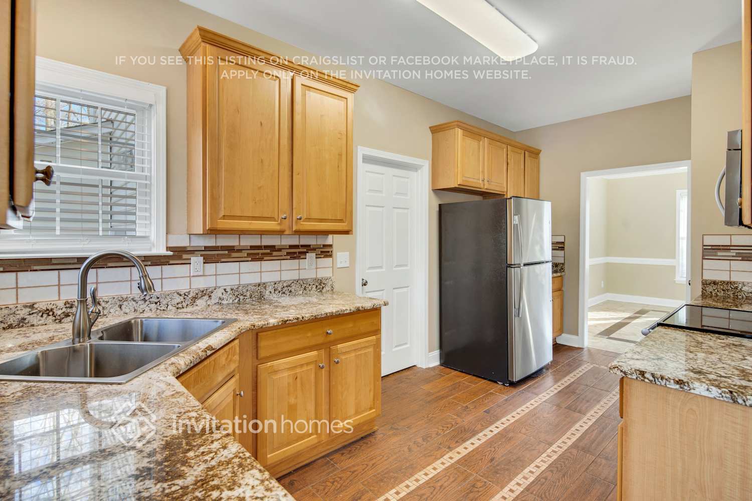 Building Photo - 2303 Coneflower Dr