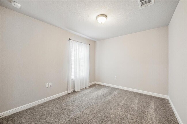 Building Photo - 4812 La Piedra Ln